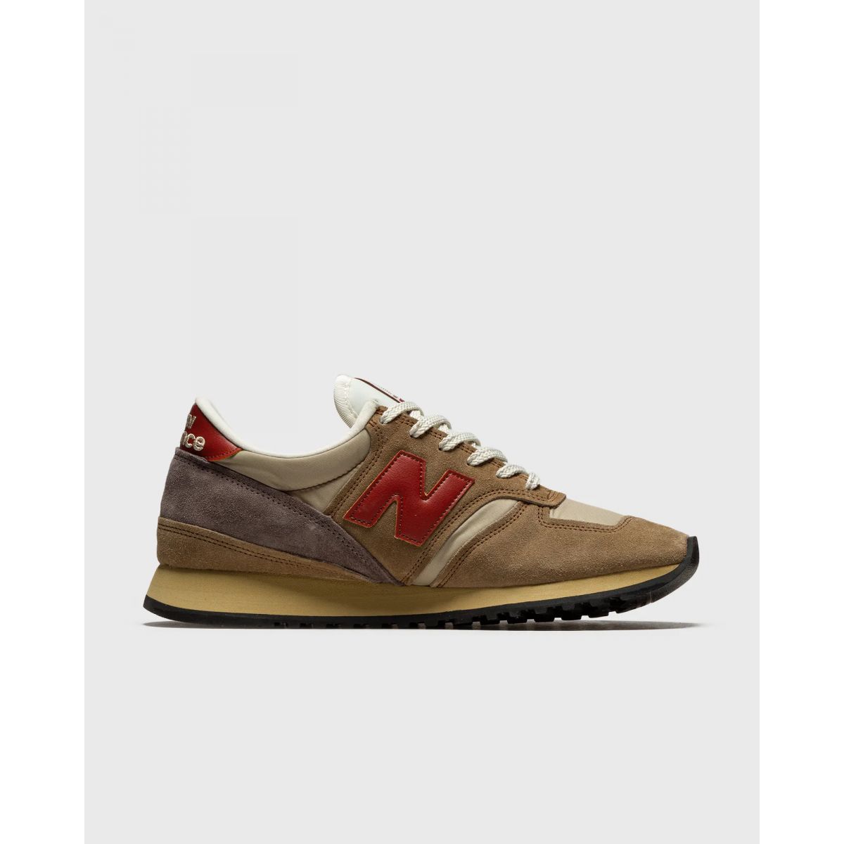 Кроссовки New Balance M730BBR Кроссовки New Balance M730BBR