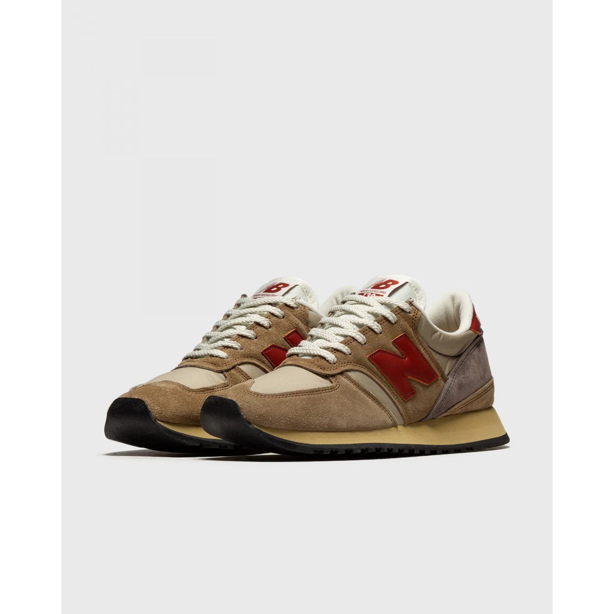 Кроссовки New Balance M730BBR Кроссовки New Balance M730BBR